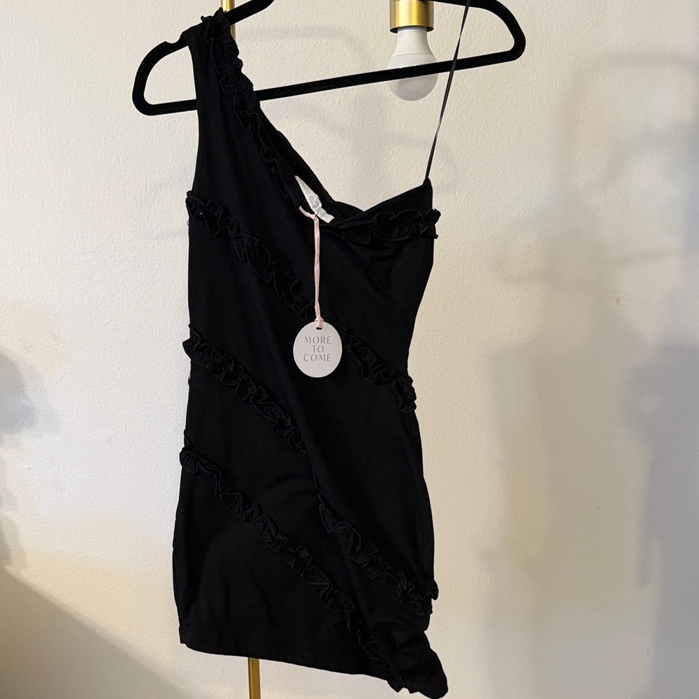 Chic One-Shoulder Black Dress with Ruffle Accents